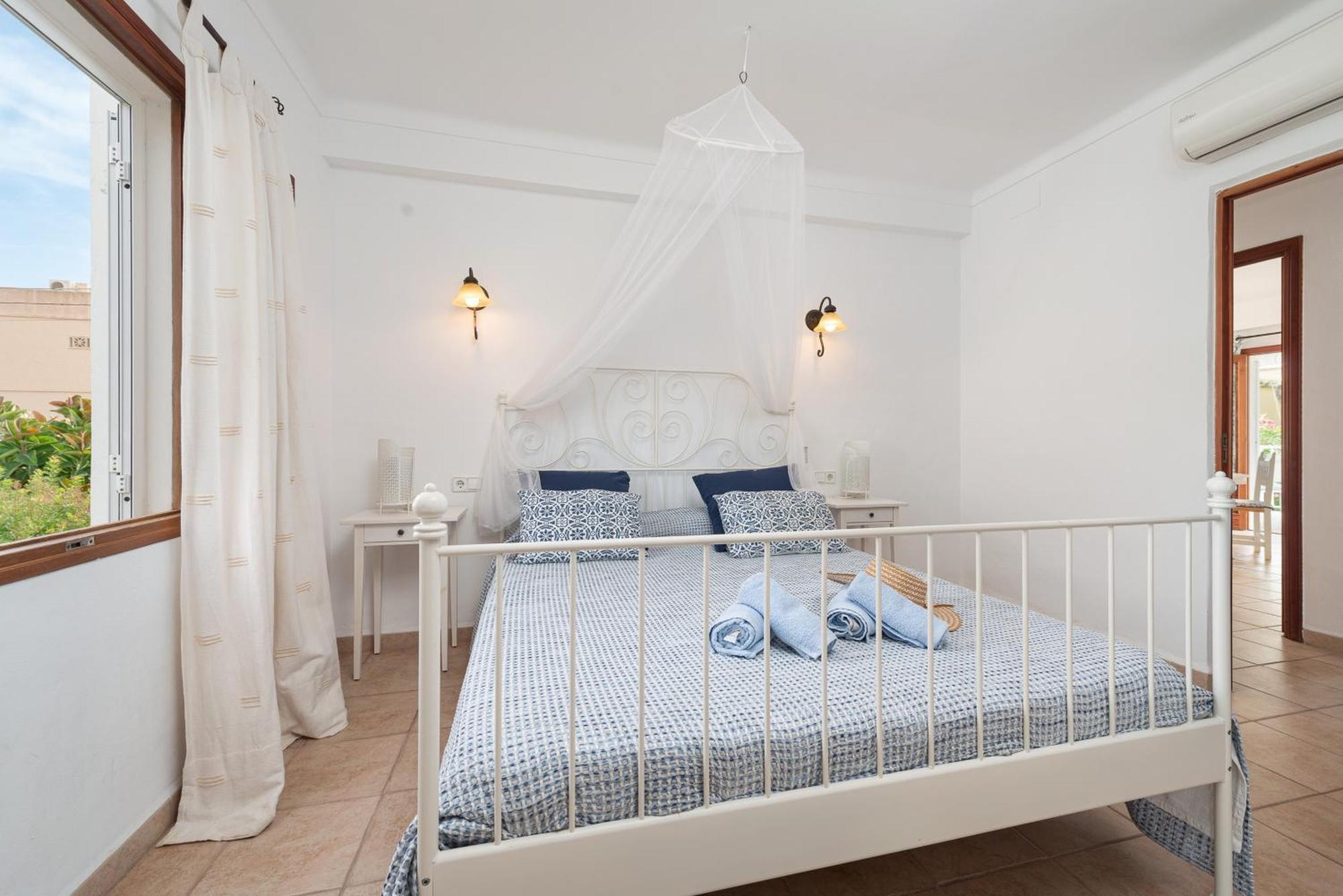 Miquelet Apartment *